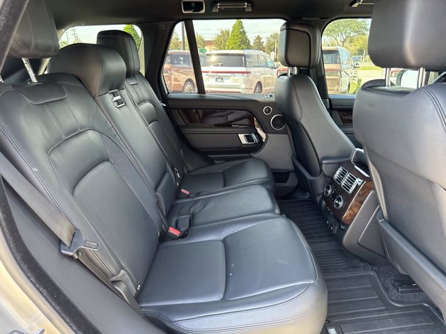 Used 2021 Land Rover Range Rover image 22
