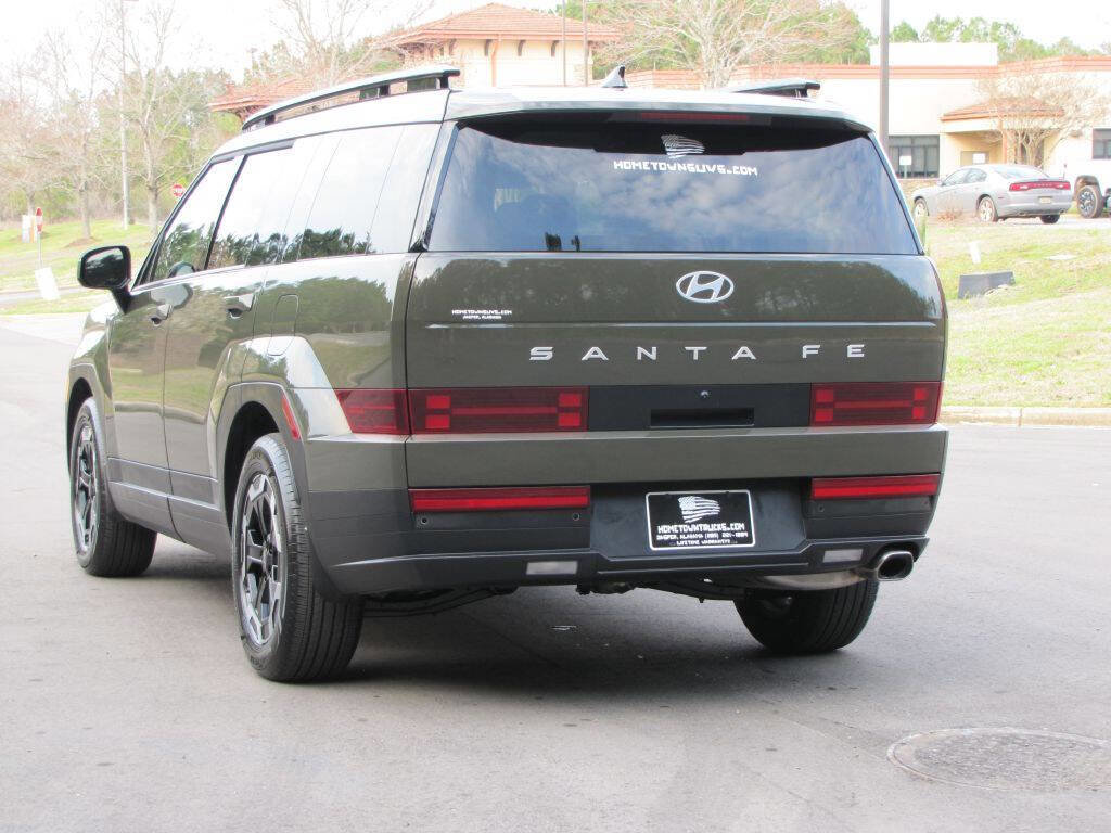 Used 2025 Hyundai Santa Fe SEL image 11