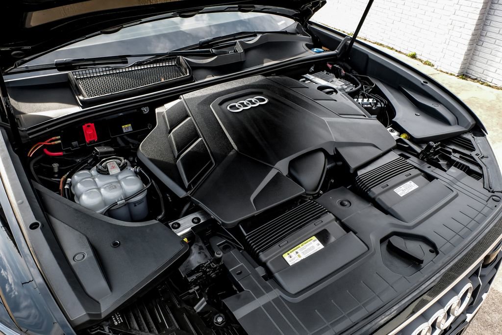 Used 2022 Audi Q8 Premium Plus AWD/4WD image 49