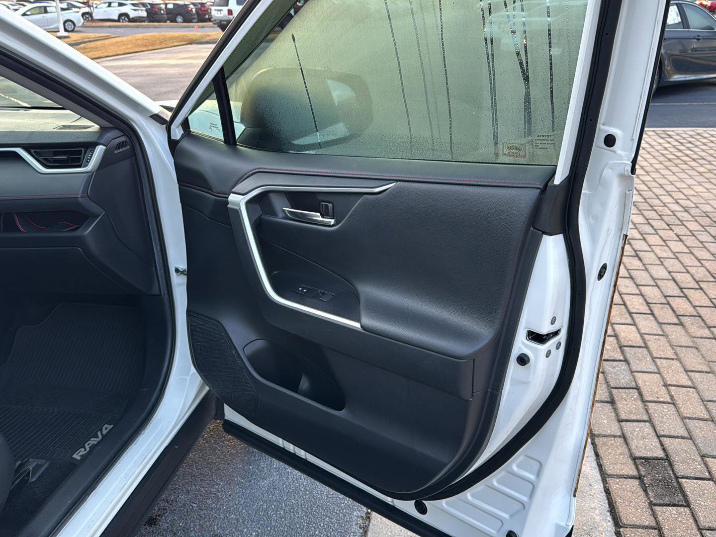 Certified 2020 Toyota RAV4 TRD Off-Road image 12