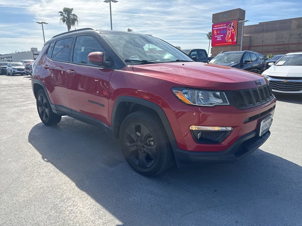 Used 2020 Jeep Compass Latitude image 3