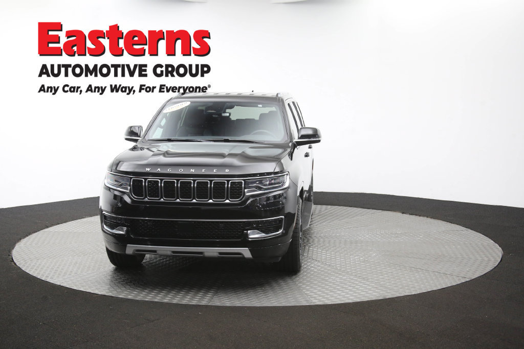 Used 2024 Jeep Wagoneer L Series II RWD image 62