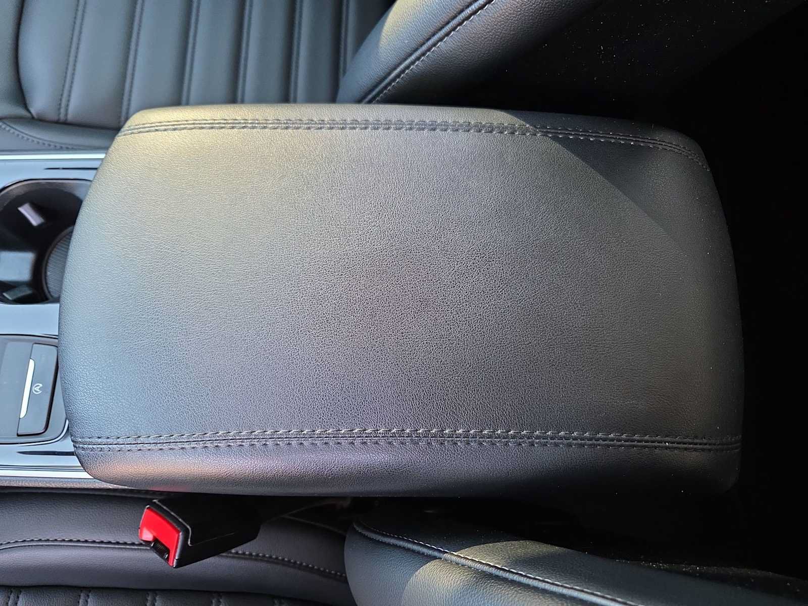 Used 2020 Ford Edge SEL w/ Convenience Package FWD image 20