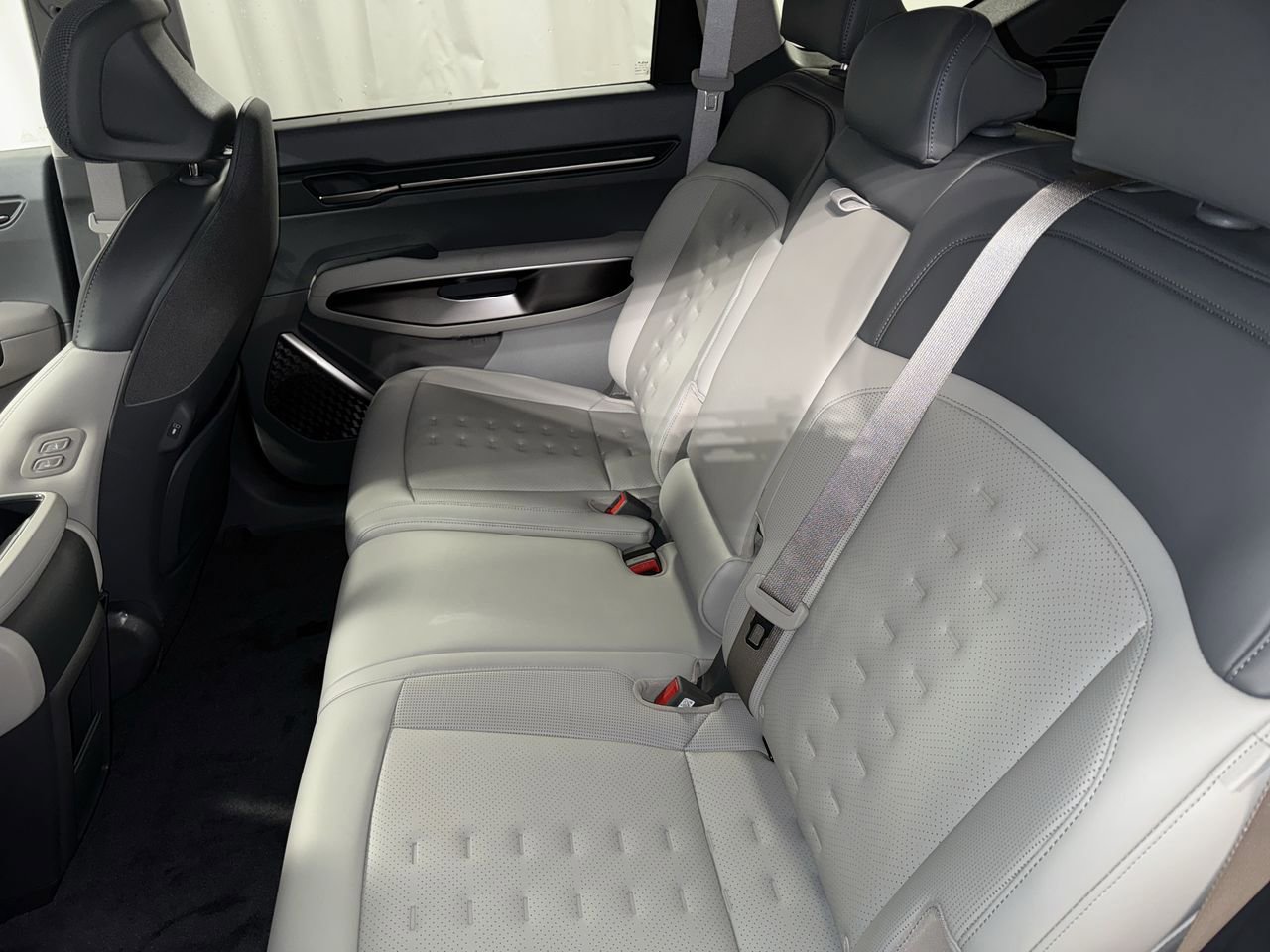 New 2026 Kia EV9 Wind image 29