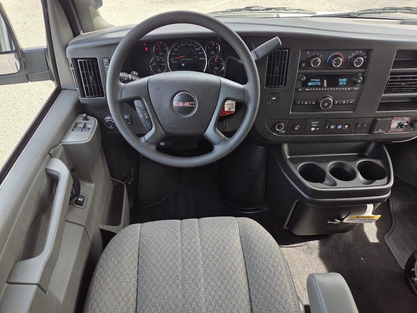 New 2026 GMC Savana 2500 LT w/ LT Preferred Equipment Group RWD image 4