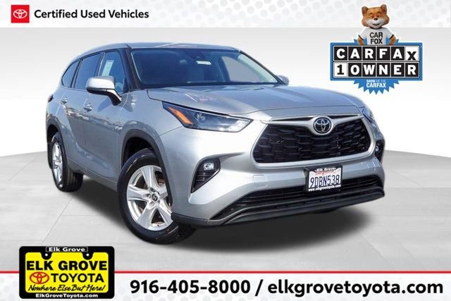 Certified 2022 Toyota Highlander LE