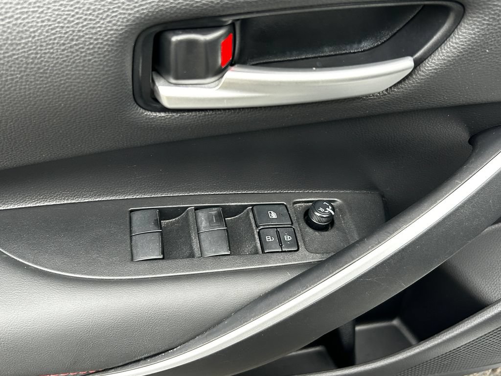 Used 2025 Toyota Corolla SE FWD image 10