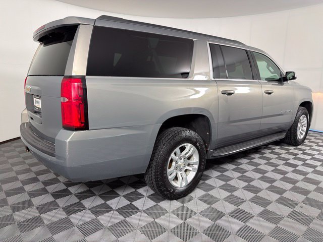 Used 2018 Chevrolet Suburban LT AWD/4WD image 40