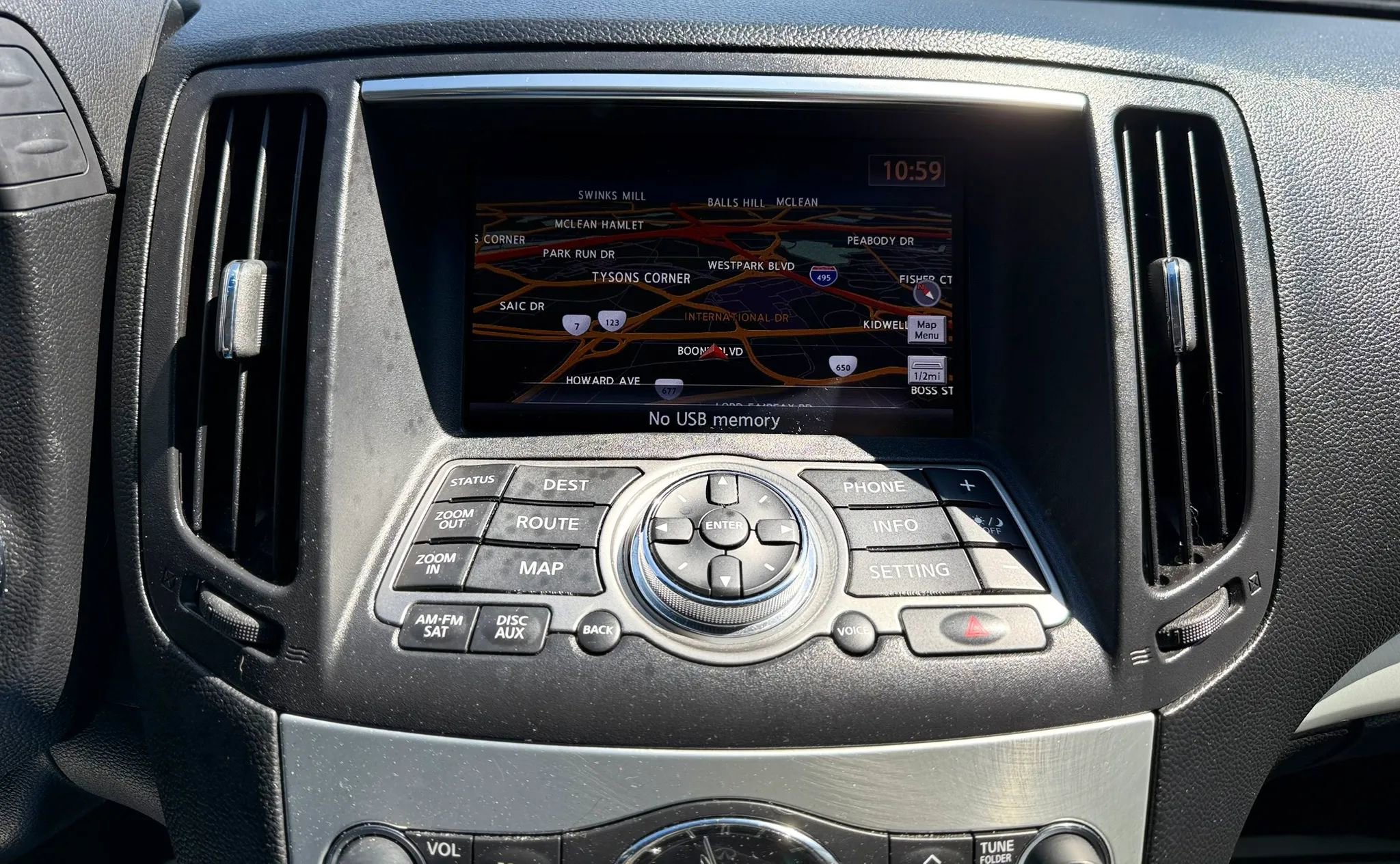 Used 2013 INFINITI G37 Journey w/ Premium Pkg RWD image 16