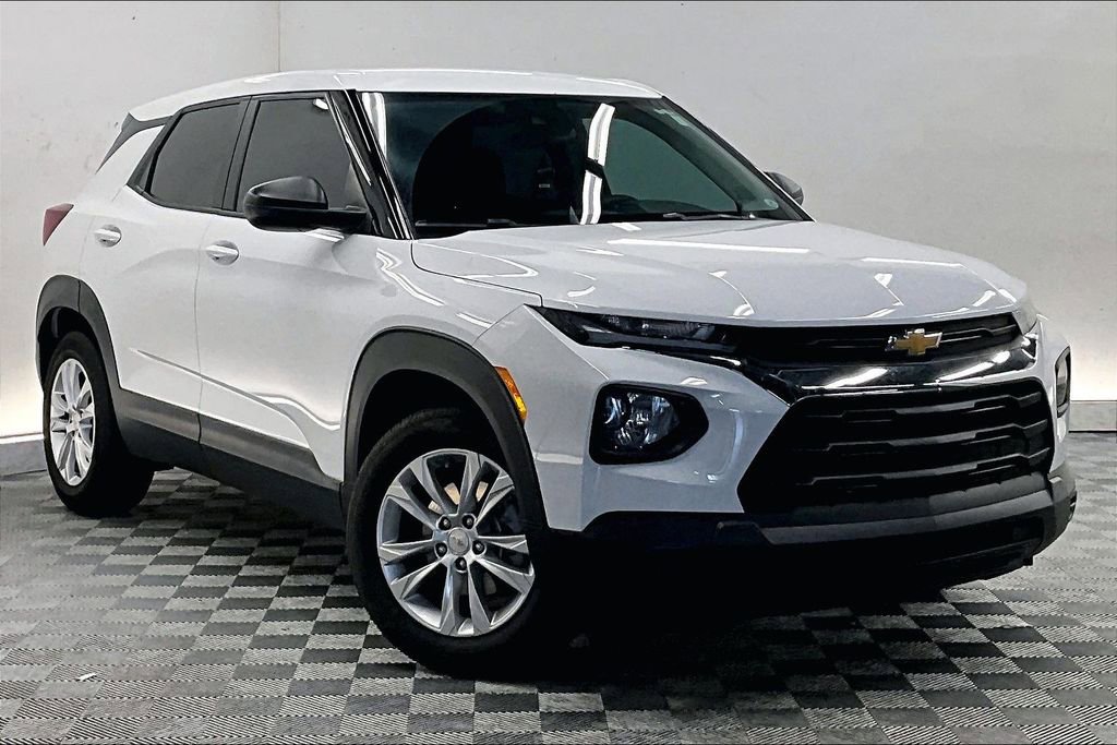 Used 2023 Chevrolet TrailBlazer LS FWD image 10
