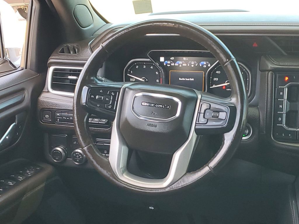 Used 2021 GMC Yukon Denali w/ Denali Ultimate Package image 25