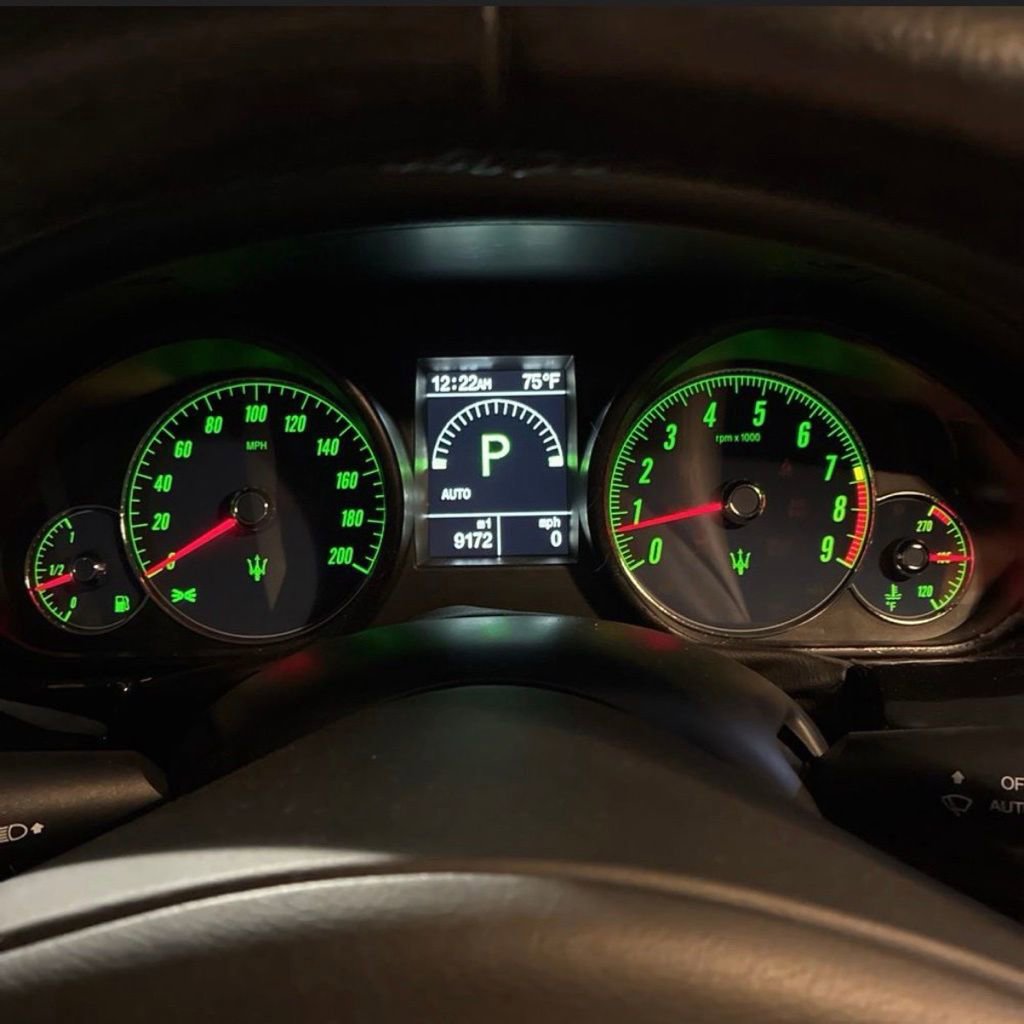 Used 2016 Maserati GranTurismo Sport image 19