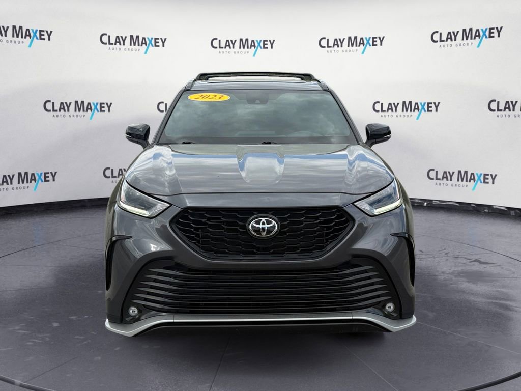 Used 2023 Toyota Highlander XSE image 8