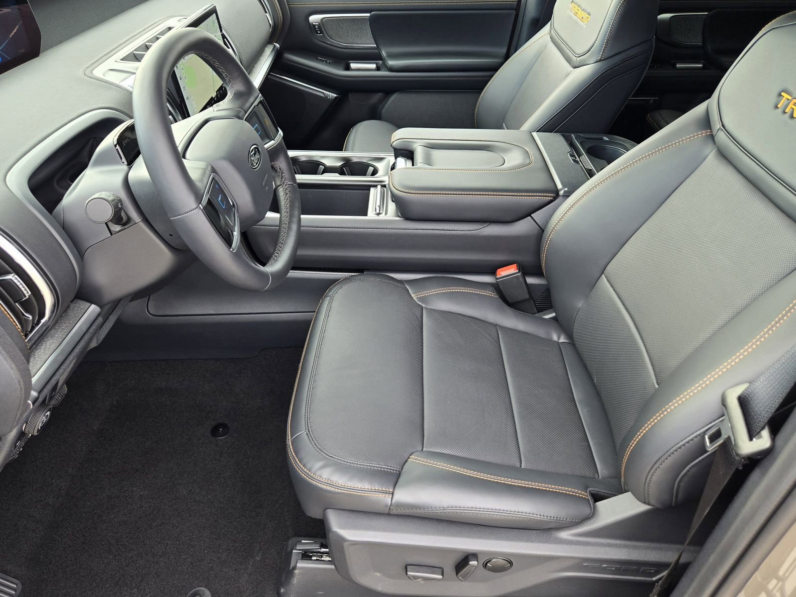 New 2026 Ford Expedition Tremor image 14