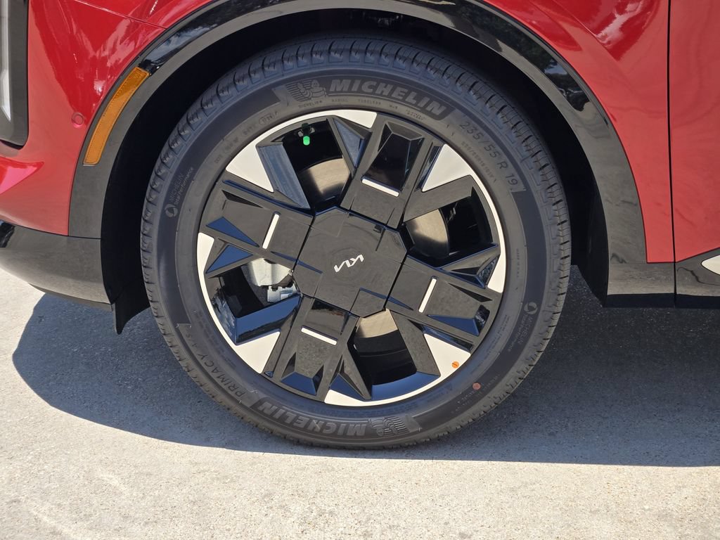 New 2026 Kia Sportage SX FWD image 9