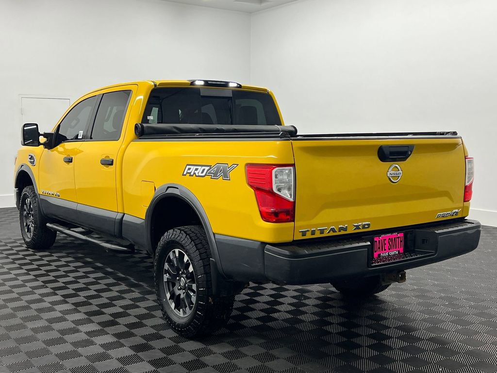 Used 2017 Nissan Titan PRO-4X image 3
