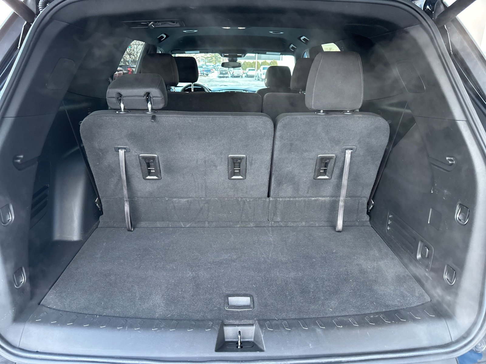 Used 2023 Chevrolet Traverse LT image 13