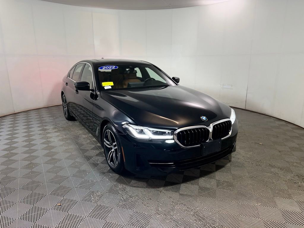 Used 2022 BMW 530i xDrive w/ Convenience Package image 9