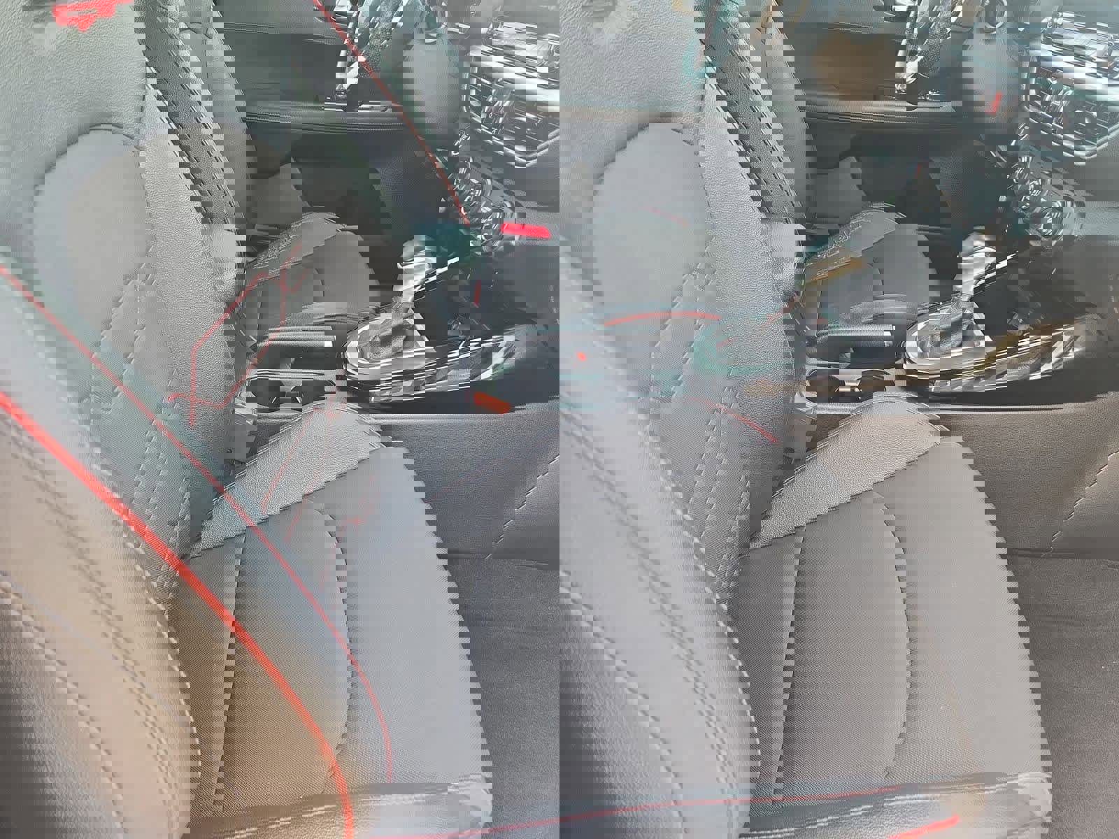 Used 2020 Kia Forte GT image 21