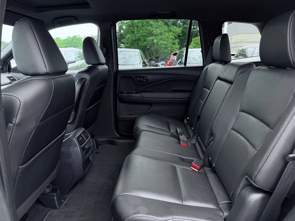 Used 2023 Honda Passport EX-L image 22