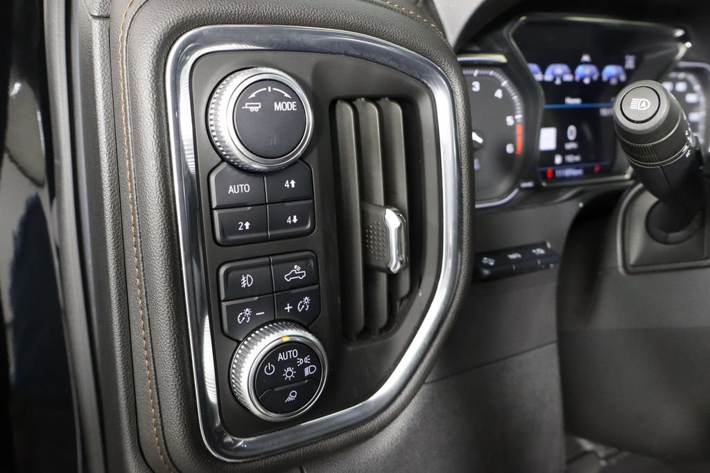 Used 2020 GMC Sierra 1500 AT4 w/ AT4 Premium Package AWD/4WD image 17