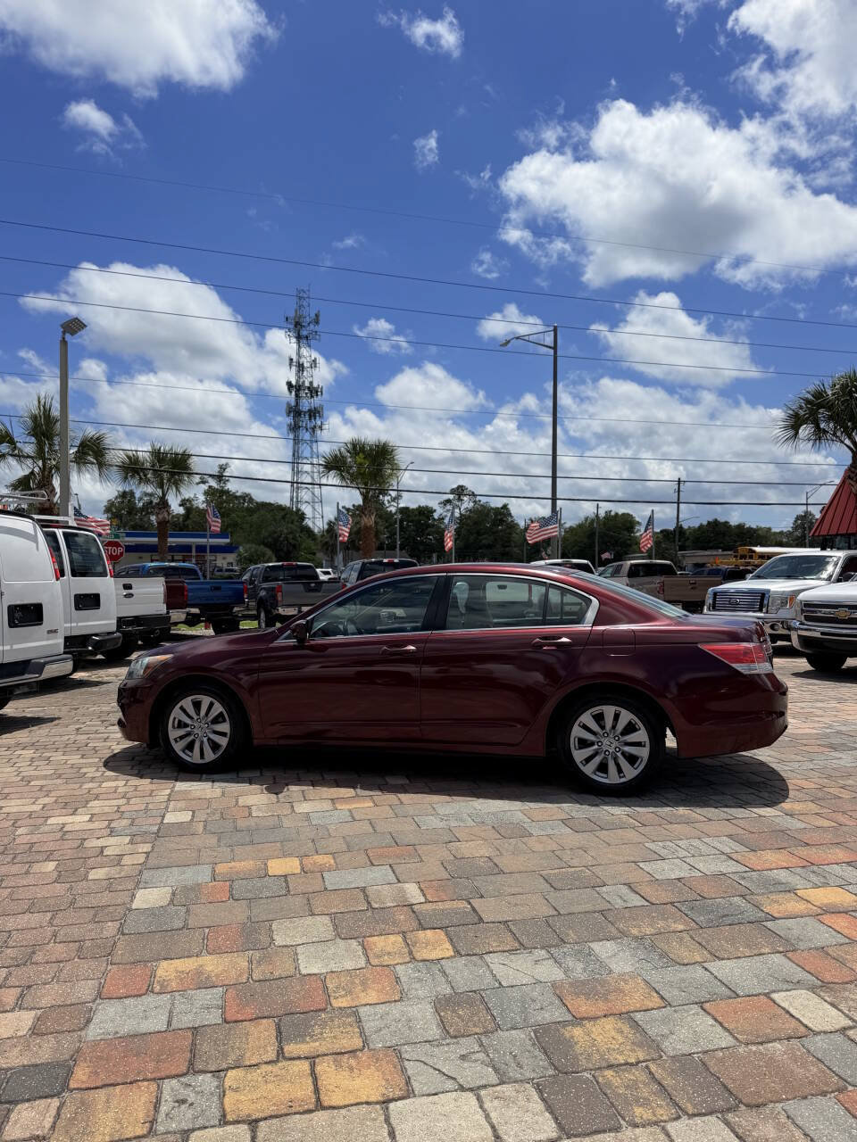 Used 2011 Honda Accord EX-L image 10