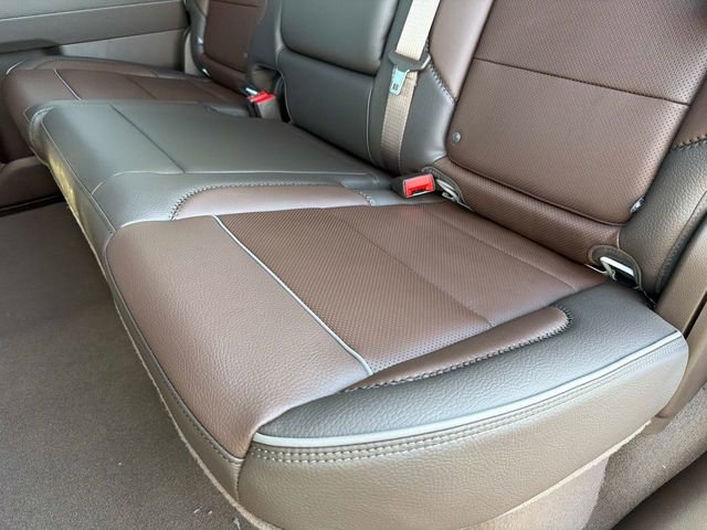 New 2026 GMC Sierra 2500 Denali w/ Denali Reserve Package image 13