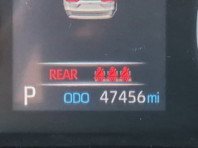 Used 2021 Toyota RAV4 XLE AWD/4WD image 20