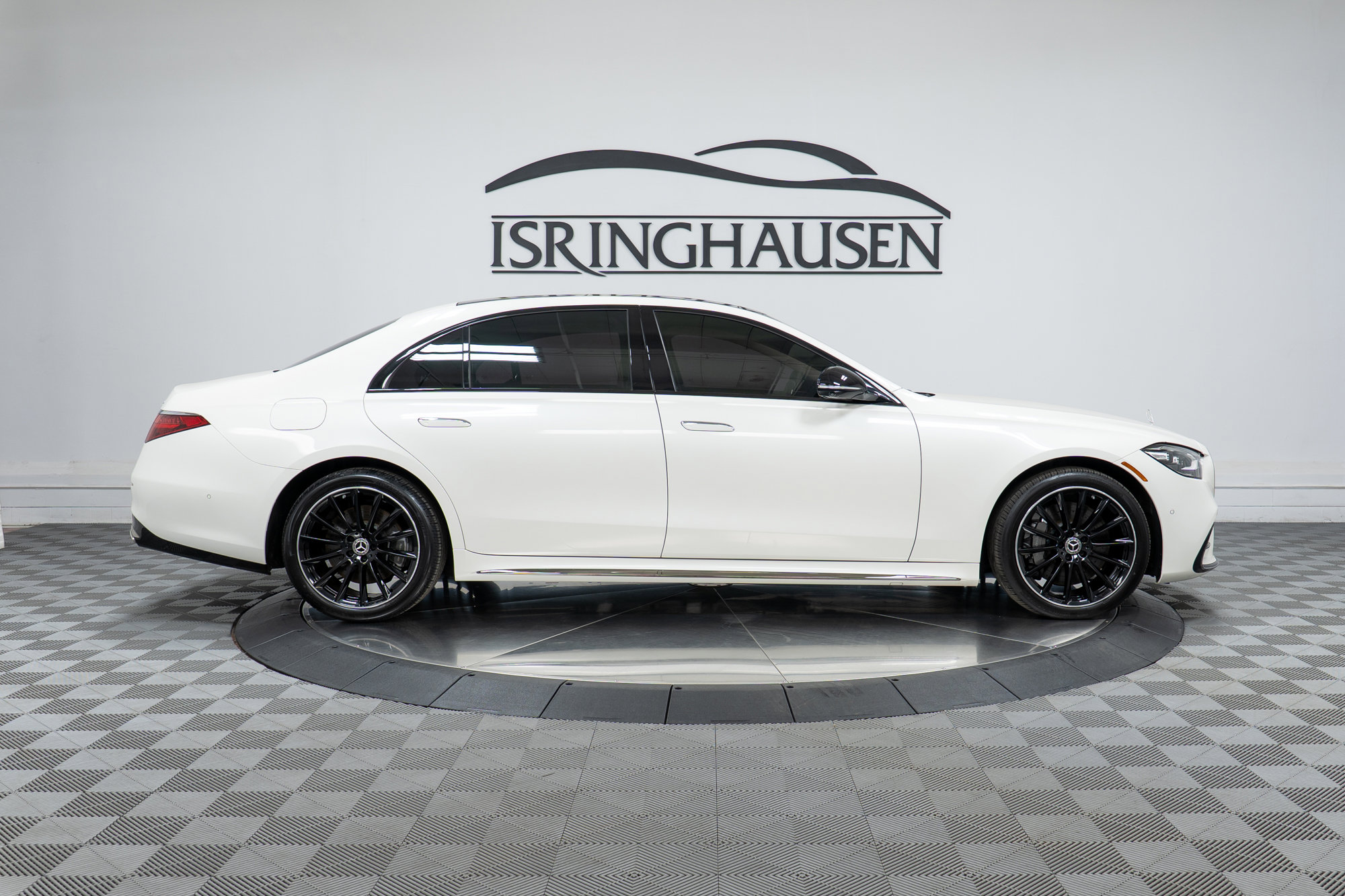 Certified 2023 Mercedes-Benz S 500 S 500 4MATIC w/ AMG Line image 4