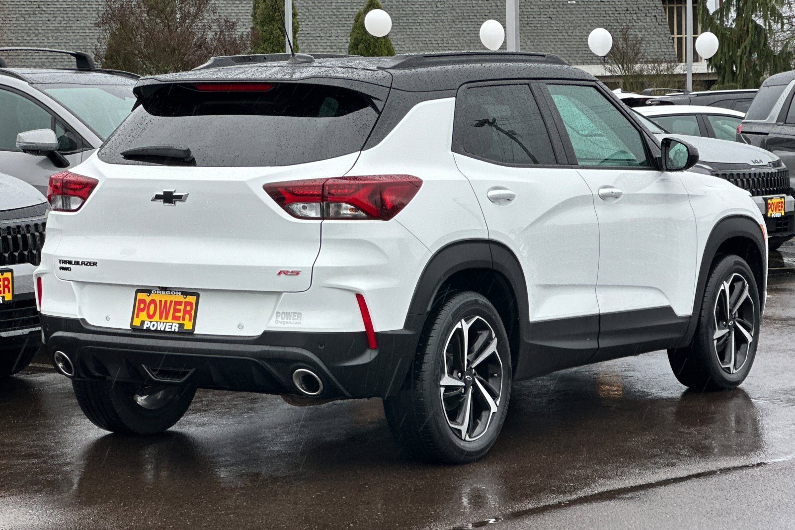 Used 2021 Chevrolet TrailBlazer RS w/ Sun and Liftgate Package image 4
