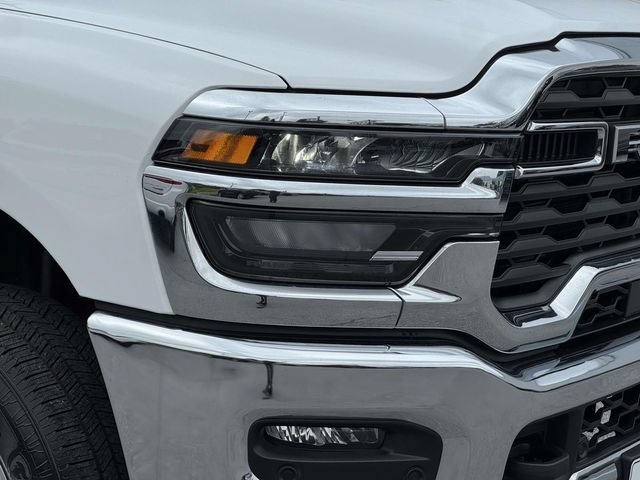 Used 2025 RAM 2500 Lone Star AWD/4WD image 7