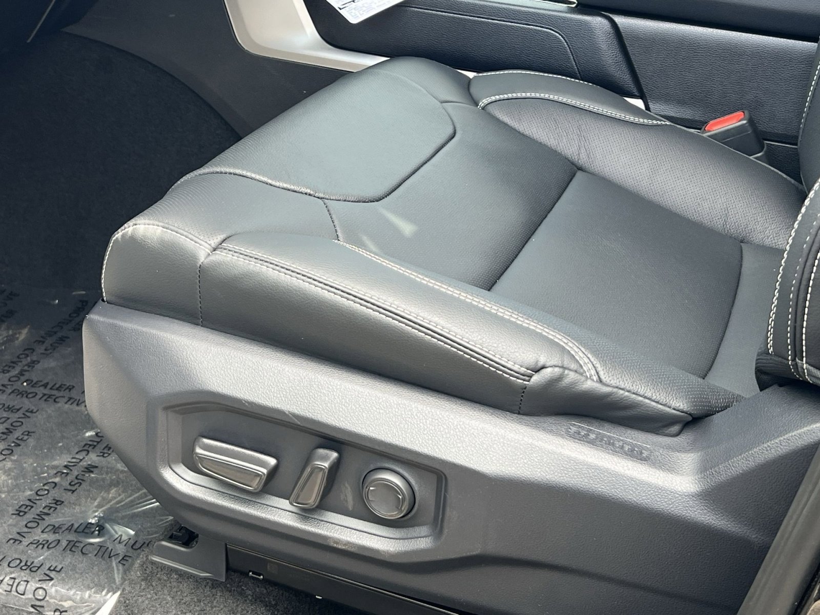 New 2026 Toyota Tundra SR5 image 8