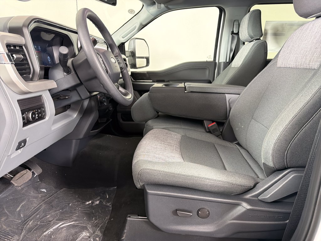 New 2027 Ford F350 XLT w/ XLT Premium Package AWD/4WD image 19