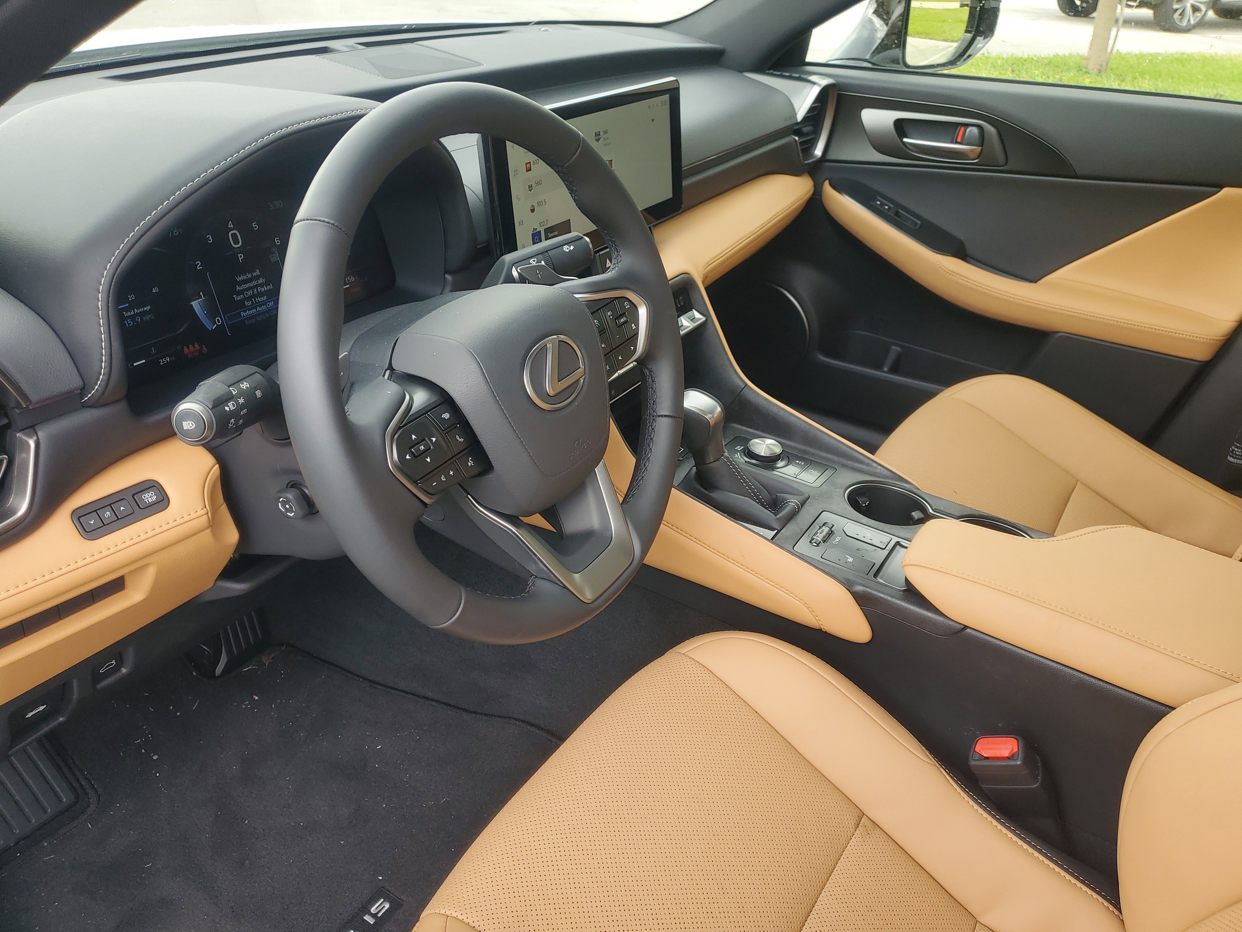 Used 2026 Lexus IS 350 F Sport w/ Accessory Package Z1 RWD image 19