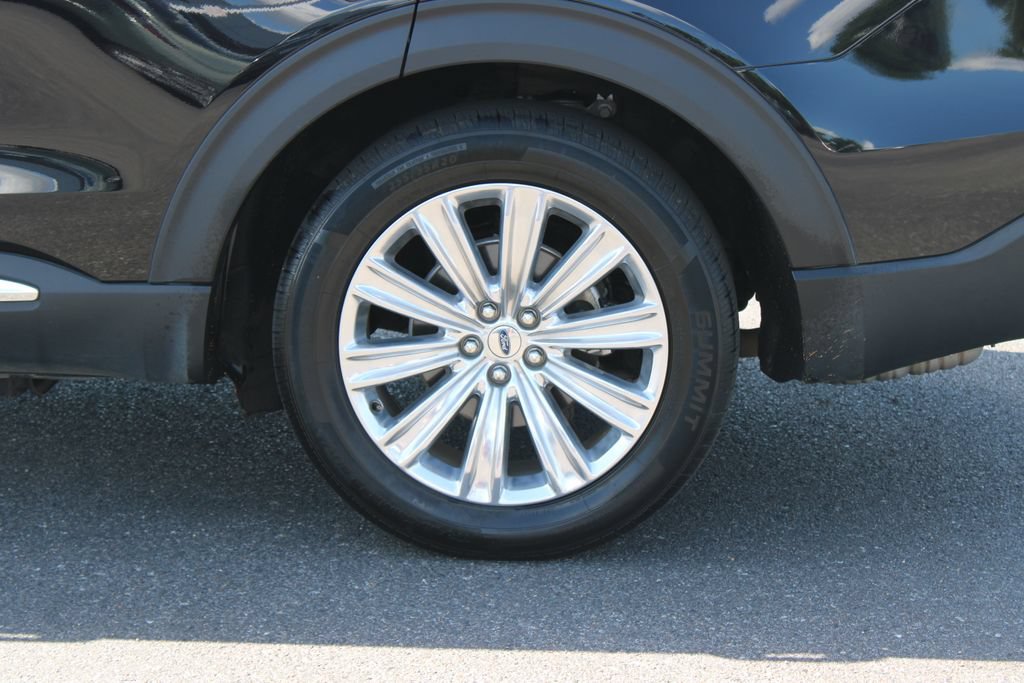 Used 2022 Ford Explorer Limited w/ Equipment Group 301A RWD image 21