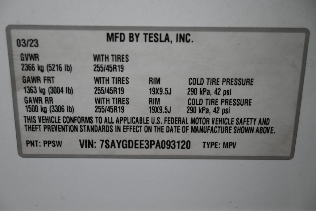 Used 2023 Tesla Model Y Long Range AWD/4WD image 13