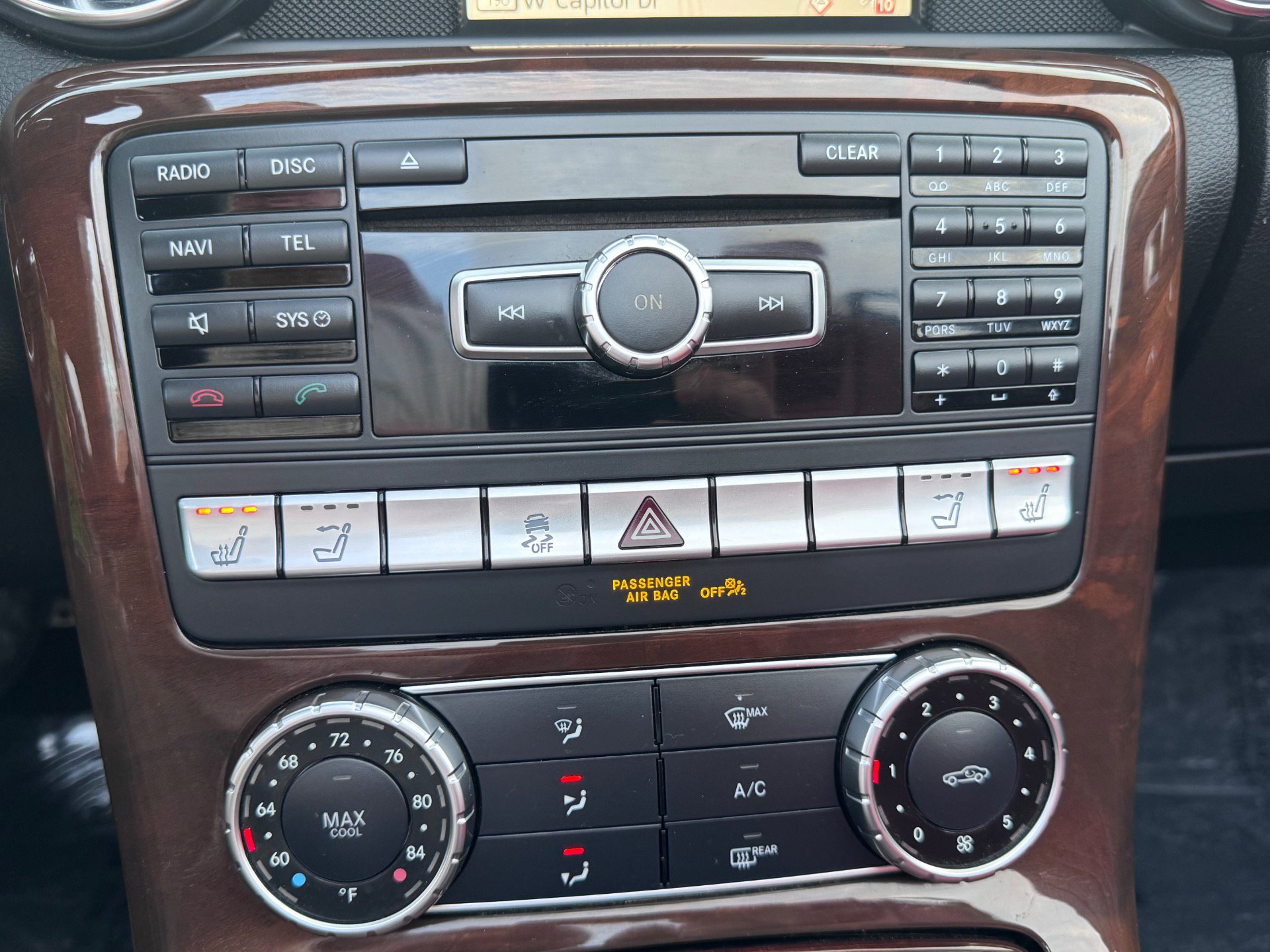 Used 2013 Mercedes-Benz SLK 250 image 25