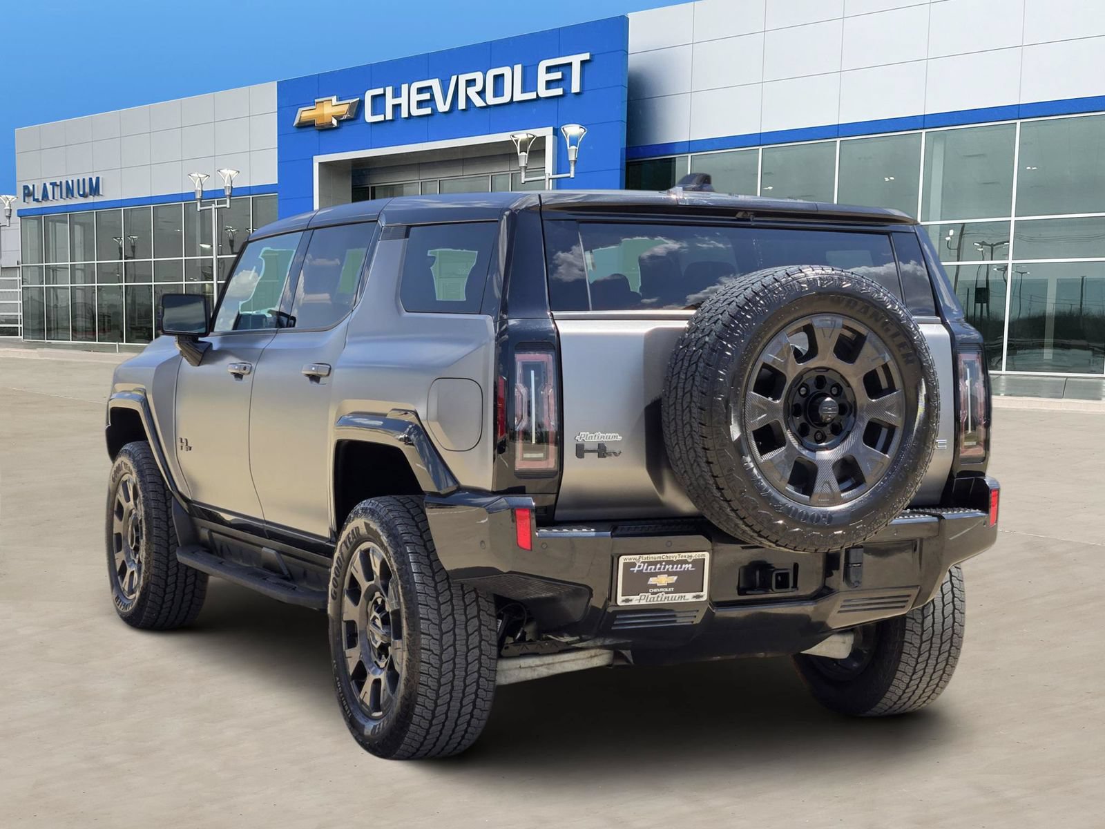 Used 2026 GMC Hummer EV 3X w/ Carbon Fiber Edition Package AWD/4WD image 4
