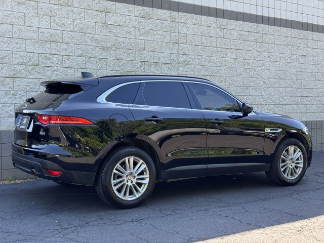 Used 2019 Jaguar F-PACE Prestige AWD/4WD image 16