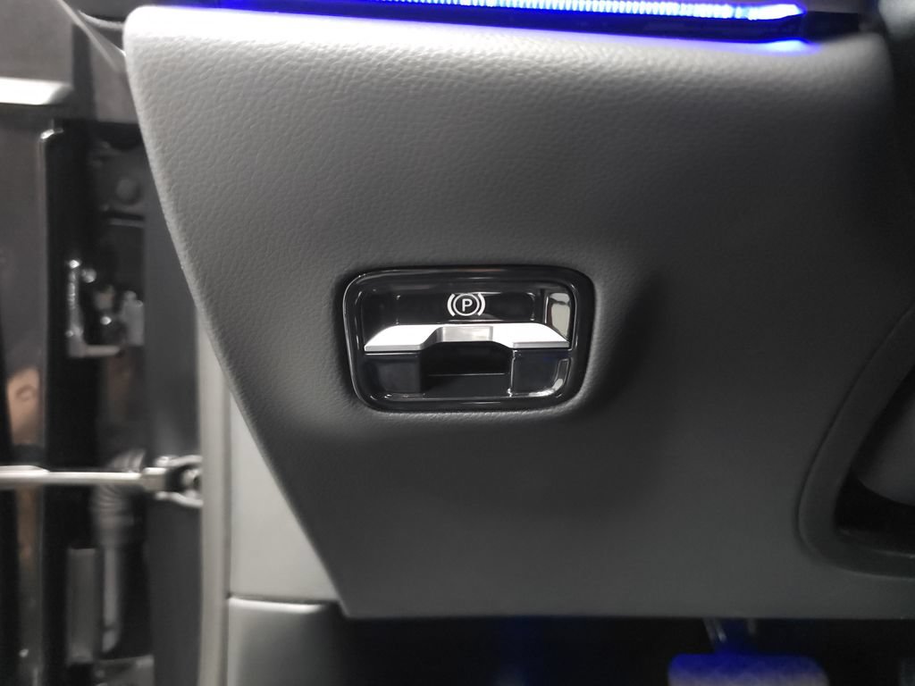 Certified 2025 Mercedes-Benz E 450 4MATIC All-Terrain Wagon w/ Driver Assistance Package image 10