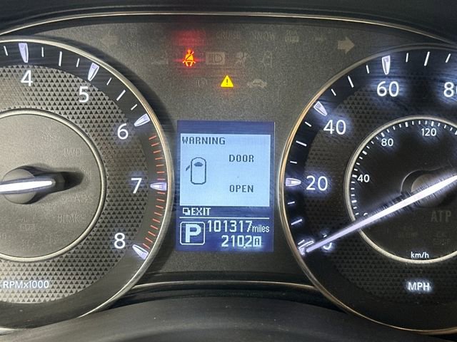 Used 2018 Nissan Armada Platinum image 18