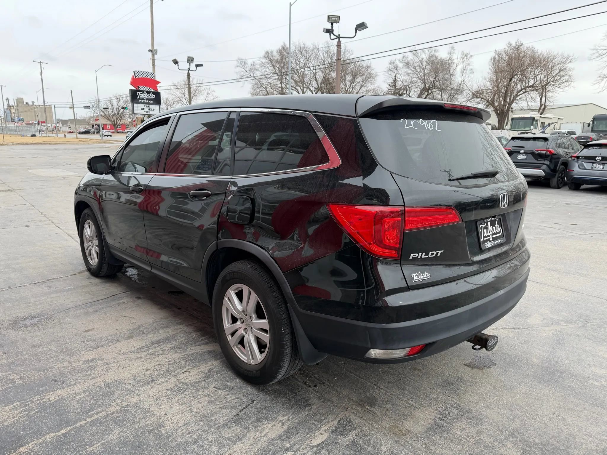 Used 2016 Honda Pilot LX image 5