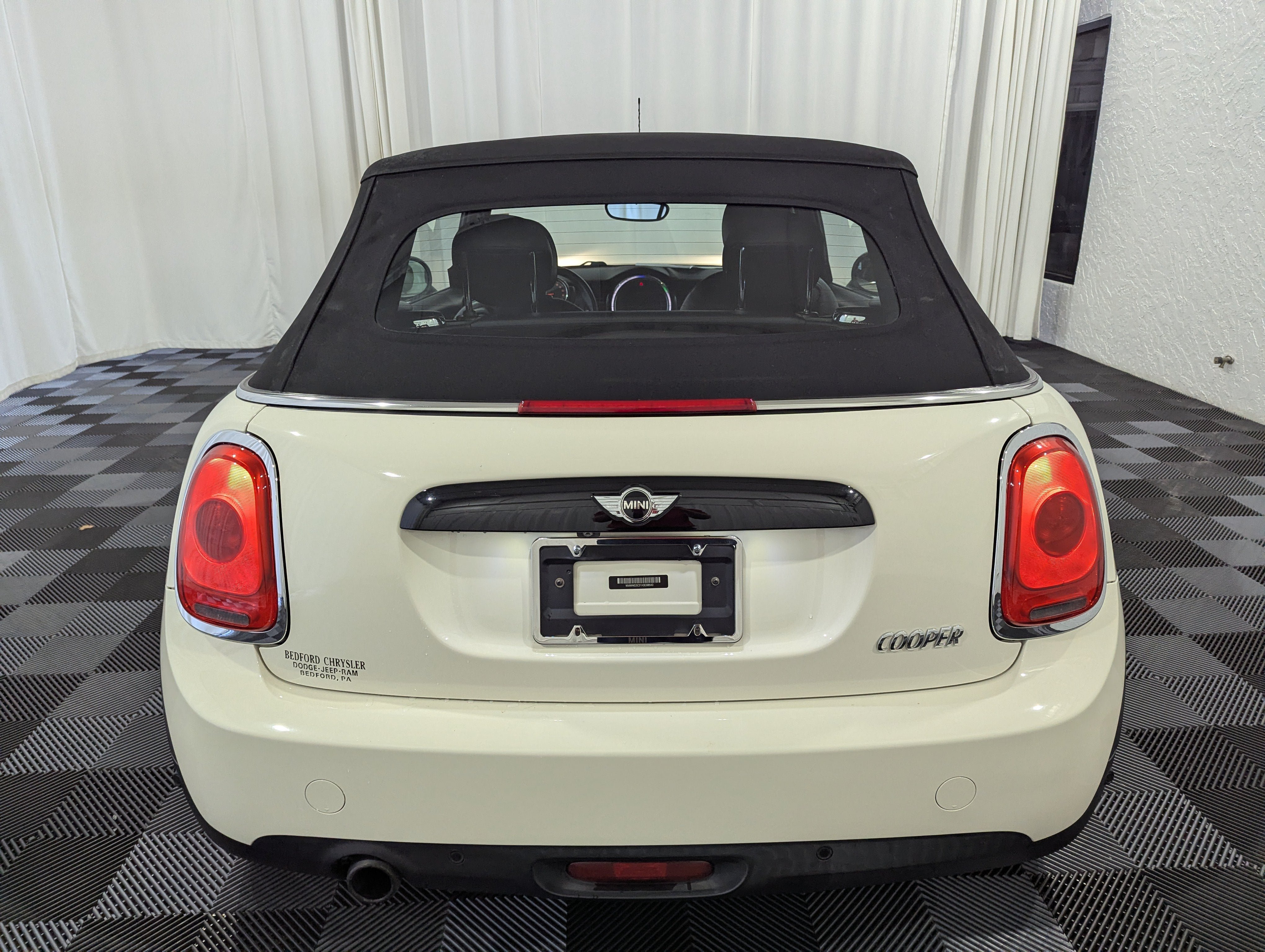 Used 2017 MINI Cooper Convertible FWD image 8