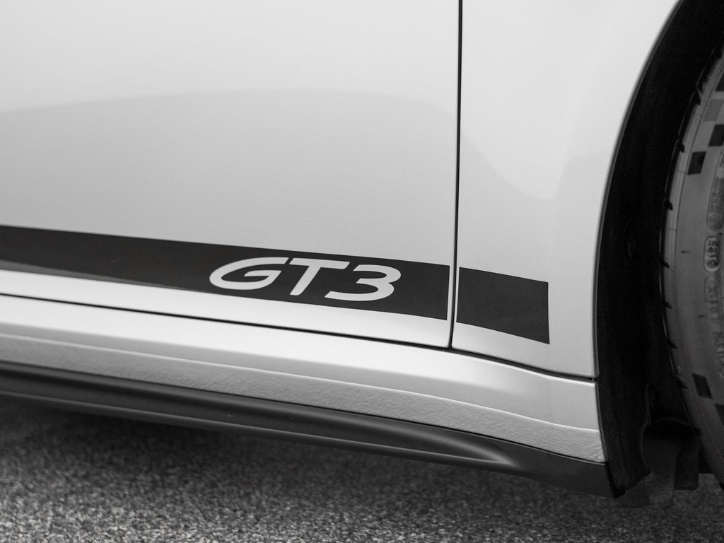 Used 2022 Porsche 911 GT3 RWD image 39