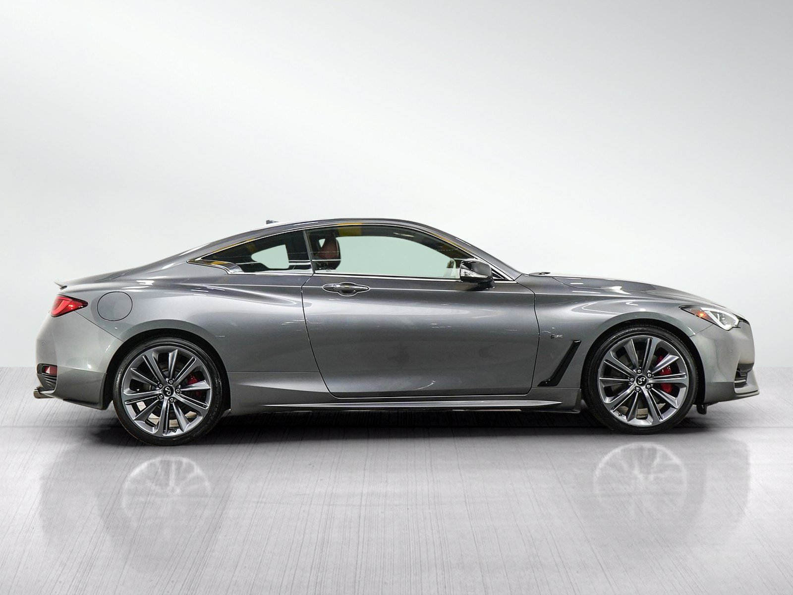 Used 2022 INFINITI Q60 Red Sport 400 AWD/4WD image 7
