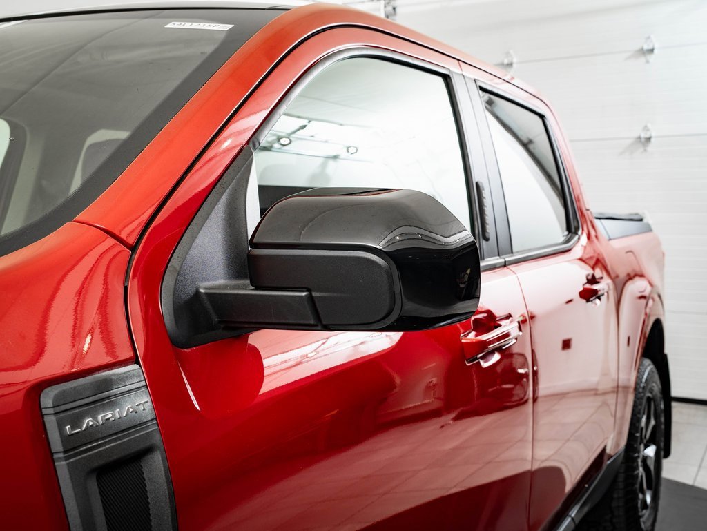 Used 2022 Ford Maverick Lariat w/ Lariat Luxury Package image 17