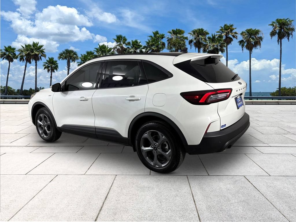 New 2025 Ford Escape ST-Line Select w/ Tech Pack #1 AWD/4WD image 6