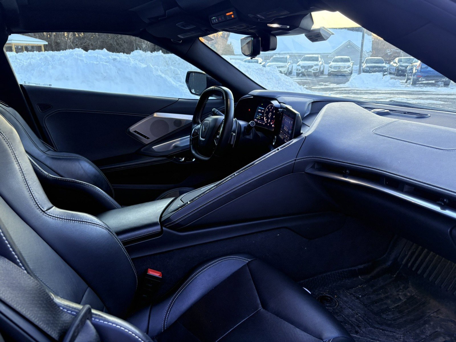 Used 2021 Chevrolet Corvette Stingray Preferred Cpe w/ Battery Protection Package image 25