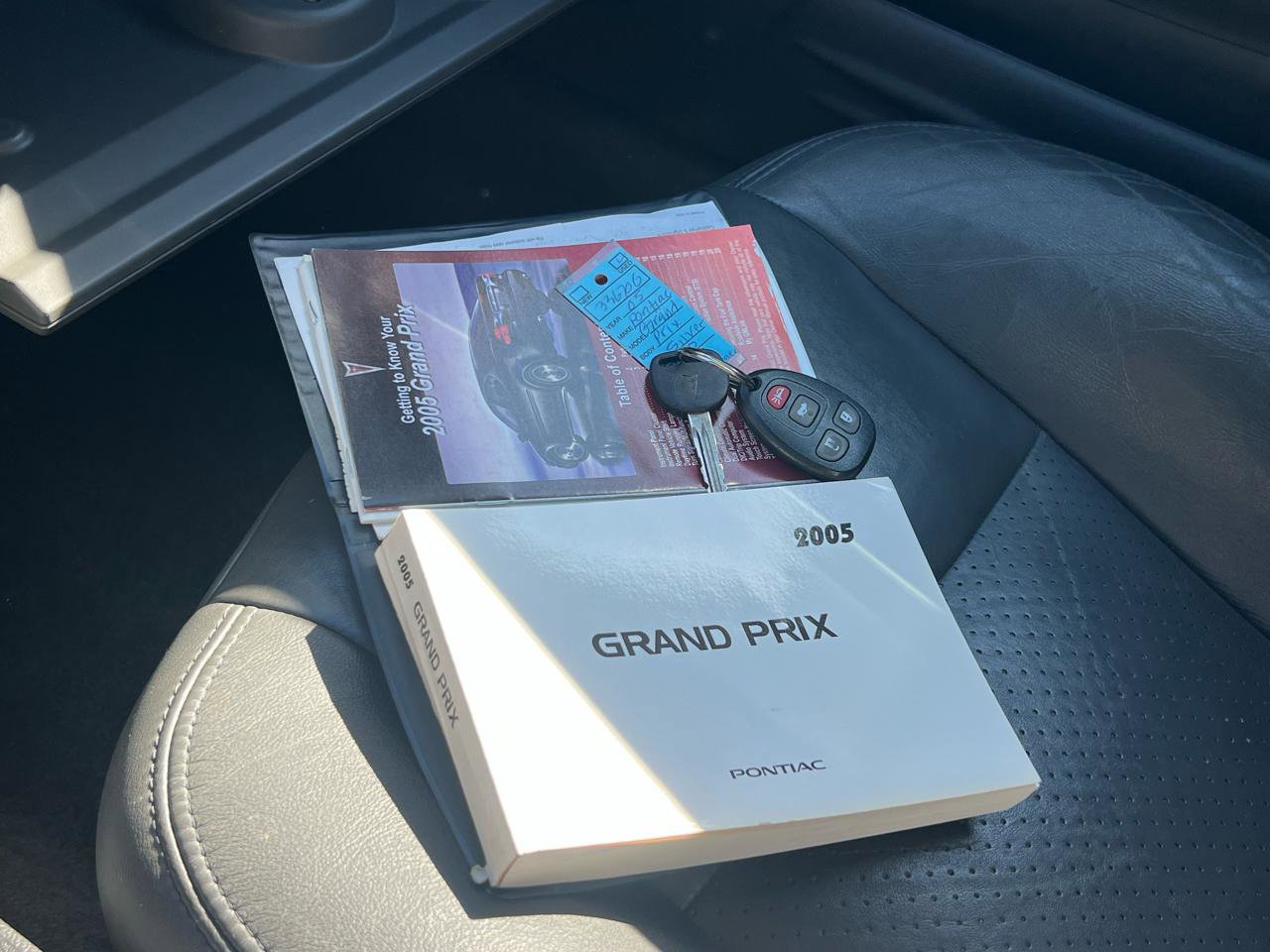 Used 2005 Pontiac Grand Prix GTP w/ Leather Trim Package image 59