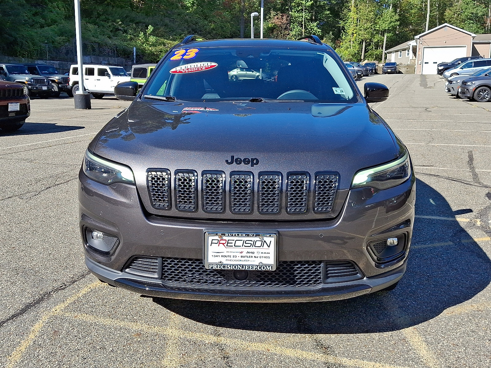 Certified 2023 Jeep Cherokee Altitude Lux image 2